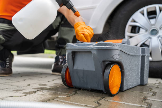 Best Sanitation services for porta potties  in Oakland Park, FL